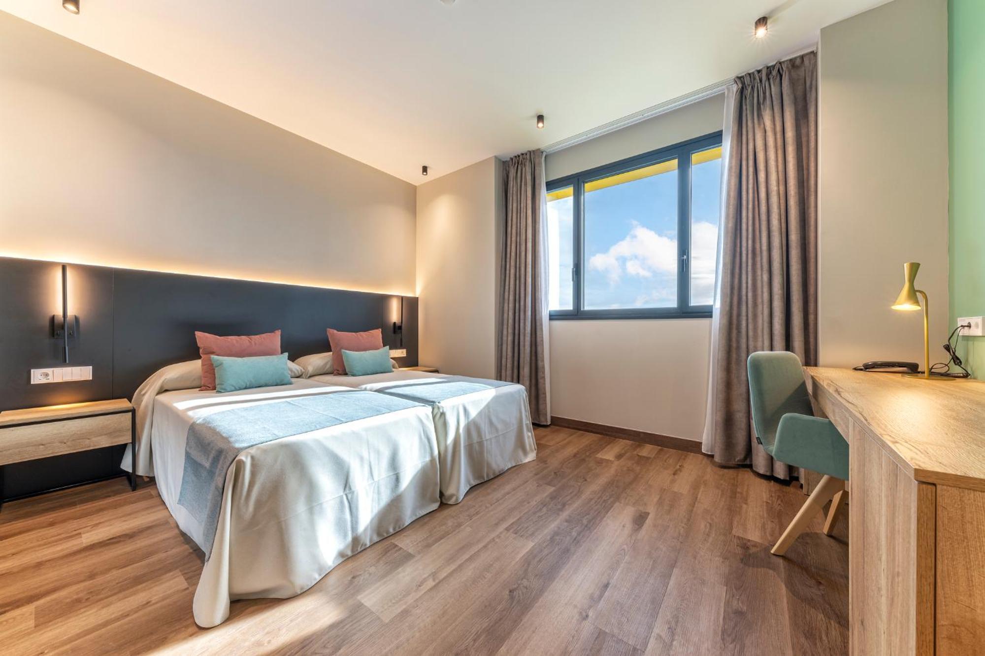 Hotel Villa Universitaria San Vicente Raspeig المظهر الخارجي الصورة