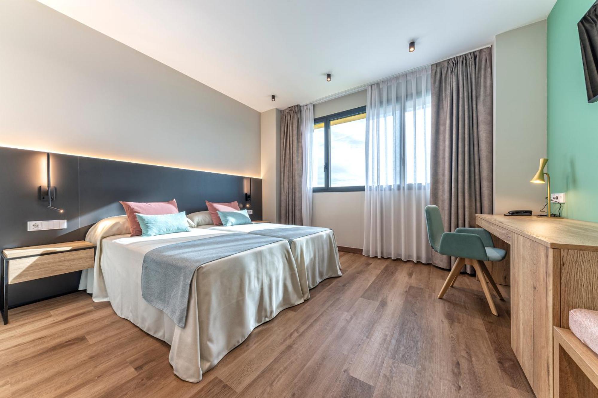 Hotel Villa Universitaria San Vicente Raspeig المظهر الخارجي الصورة
